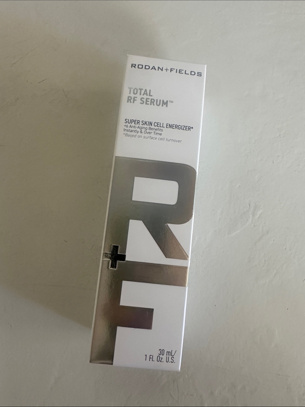 NIB Rodan + Fields White & Silver Total RF Serum Box